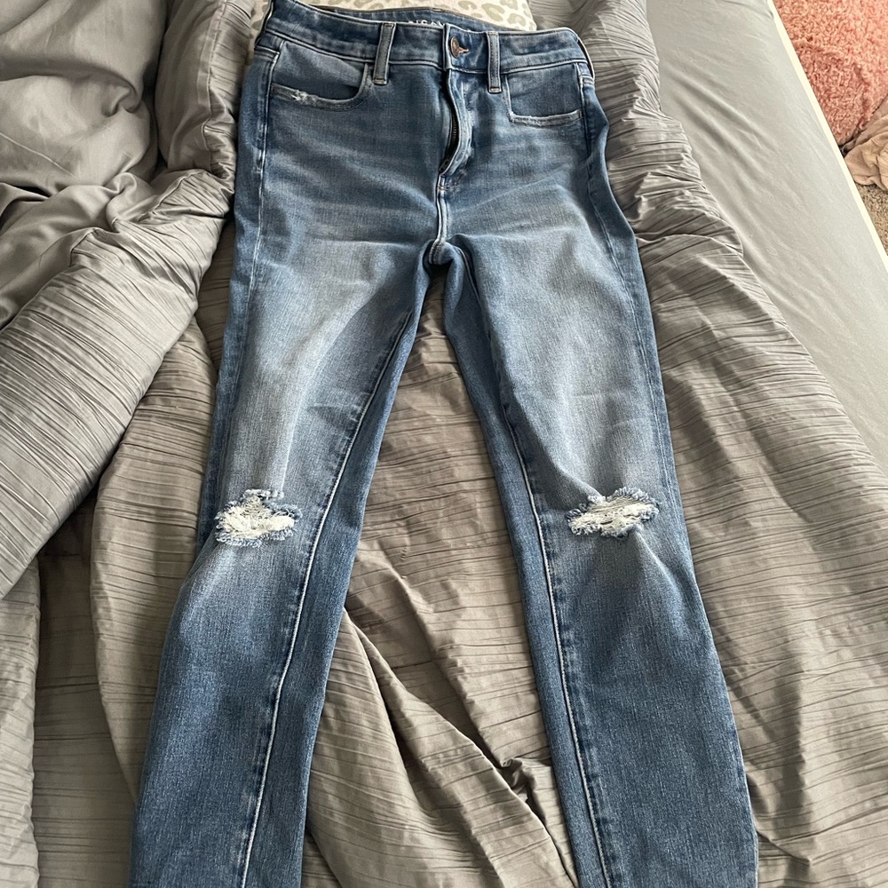 Like new never worn bought but don’t wear